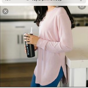 Zyia xl perfect slit swoop long sleeve T